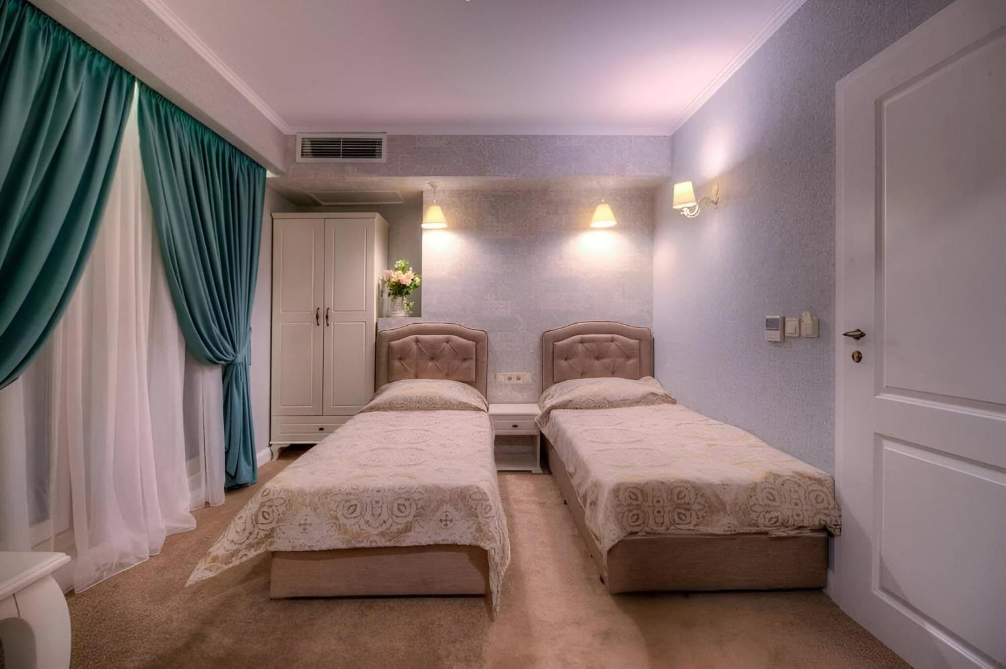 Family Hotel Agoncev София Экстерьер фото